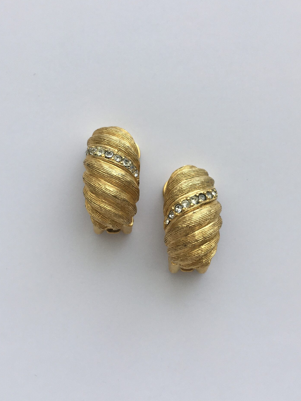 Клипсы с кристаллами Christian Dior