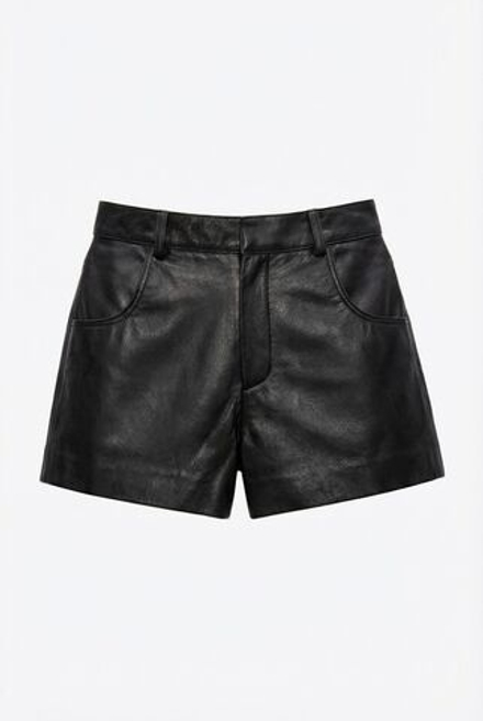 Кожаные шорты