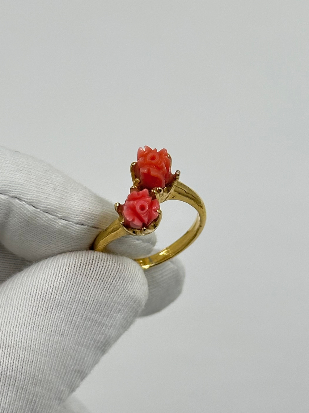 Кольцо с розочками
