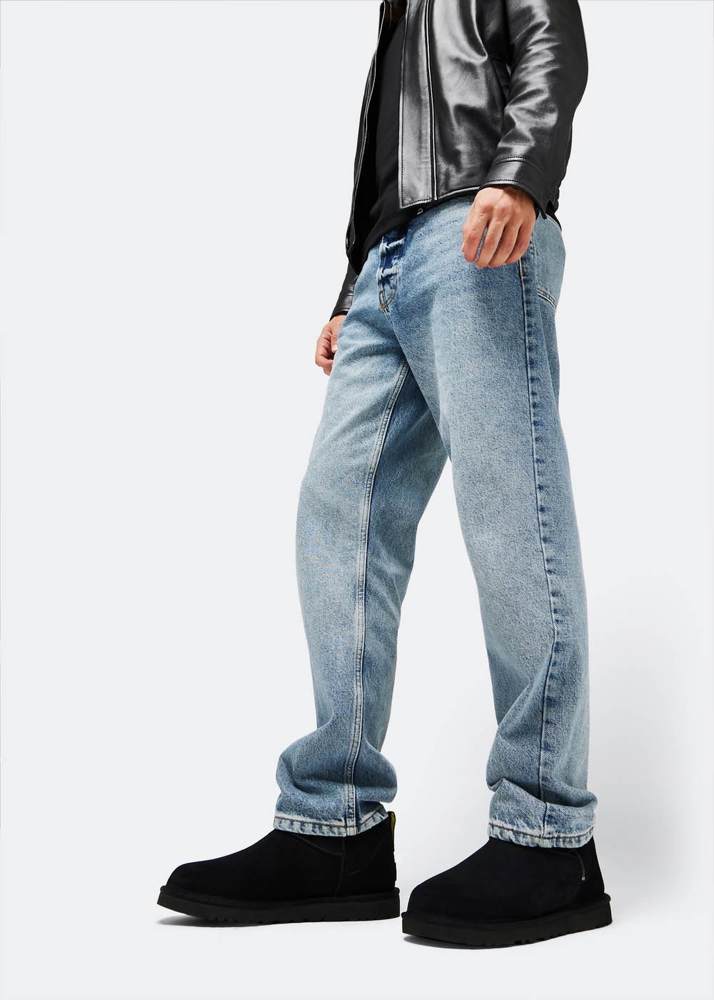 Ugg Men Classic Ultra Mini ZIP - Black