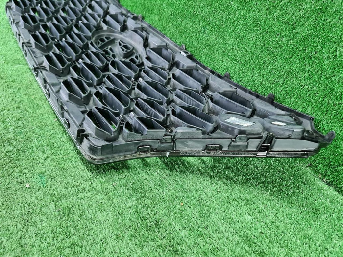 Решетка радиатора Hyundai Santa Fe 4 TM 2018-2021