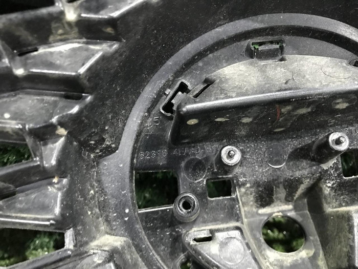 Решетка радиатора Nissan Qashqai J11 (2013-2019)