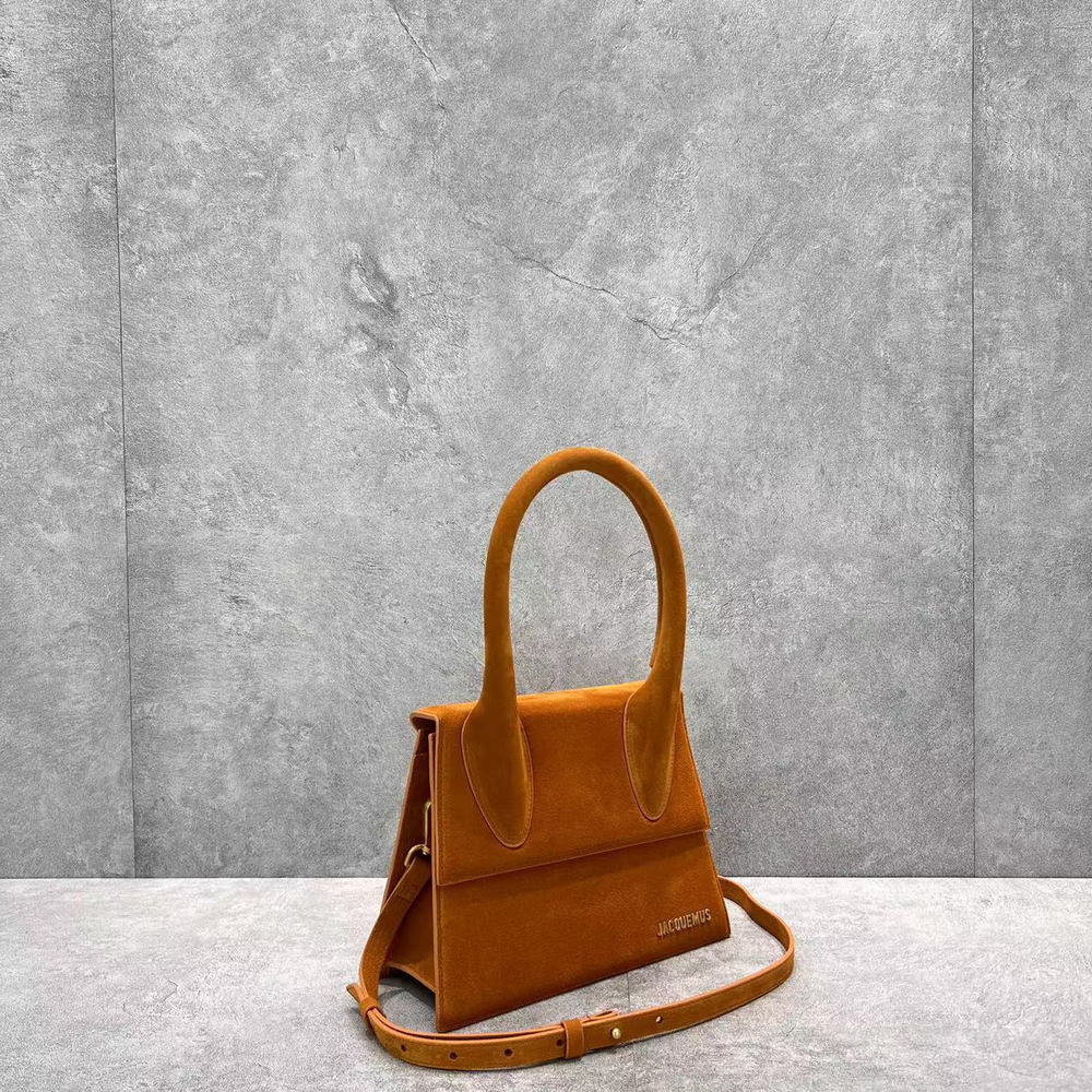 Jacquemus Le Grand Chiquito 22 cm
