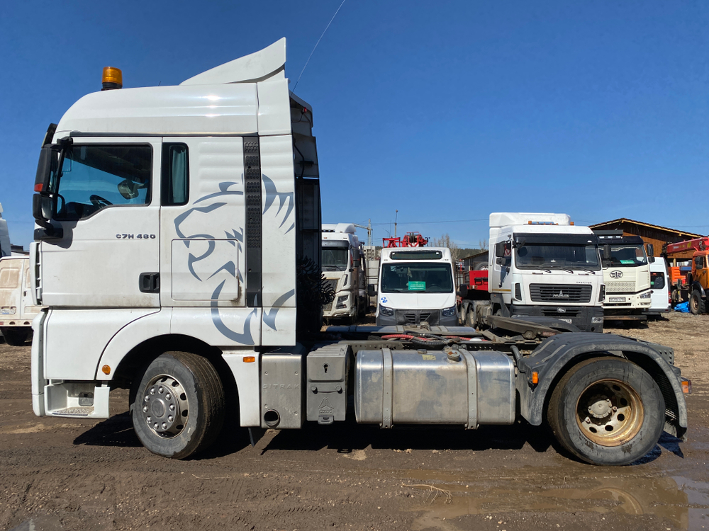 SITRAK C7H 4x2 Седельный тягач ZZ4186V361HE (Дизельный, 12,4 л, 480 л.с., АТ)