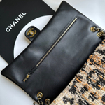 Chanel Maxi Flapbag 38 cm