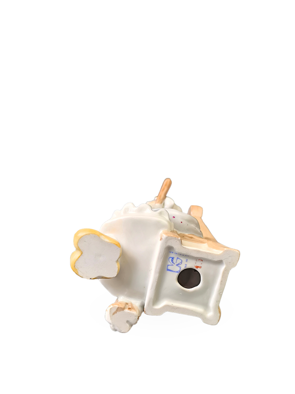 Фарфоровая статуэтка "Золушка" КЭКХЗ