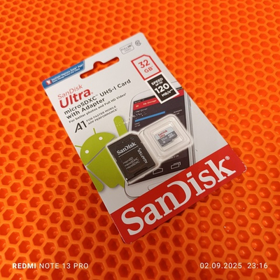 Карта памяти SanDisk 32GB MicroSDHC UHS-I с адаптером