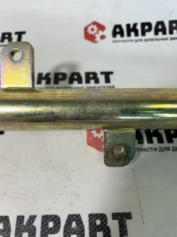 Топливная рампа 3977530 / 0445226042 / 3978448