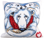 "Белые медведи"-5245  подушка