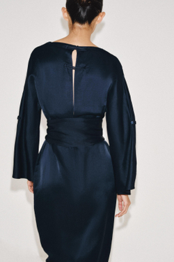 ZARA ПЛАТЬЕ МИДИ ИЗ СМЕСОВОГО ЛЬНА С ПОЯСОМ — ZW COLLECTION, СИНИЙ