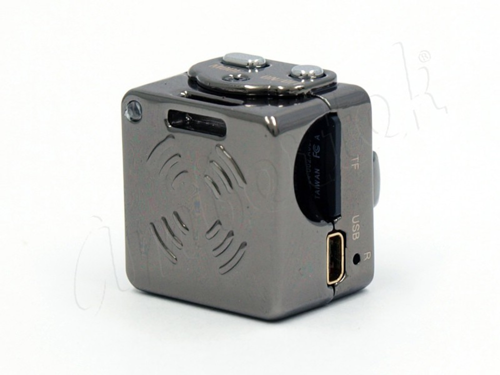 Мини видеокамера Ambertek SQ8