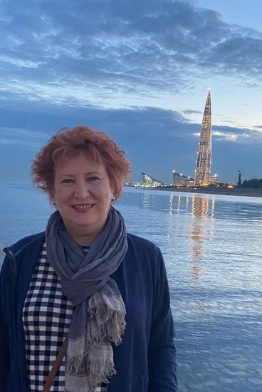 ДЕНЬ РОЖДЕНИЯ БАЙДАРОВОЙ ИРИНЫ ЕФТИФИЕВНЫ - ДИРЕКТОРА ПО ПРОДАЖАМ КОМПАНИИ KOBLENZ & PARTNER