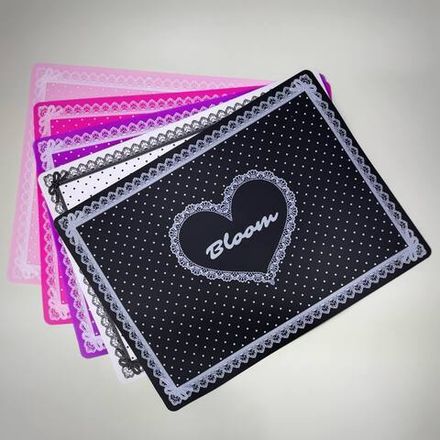 Bloom Коврик маникюрный силиконовый, 40*30см