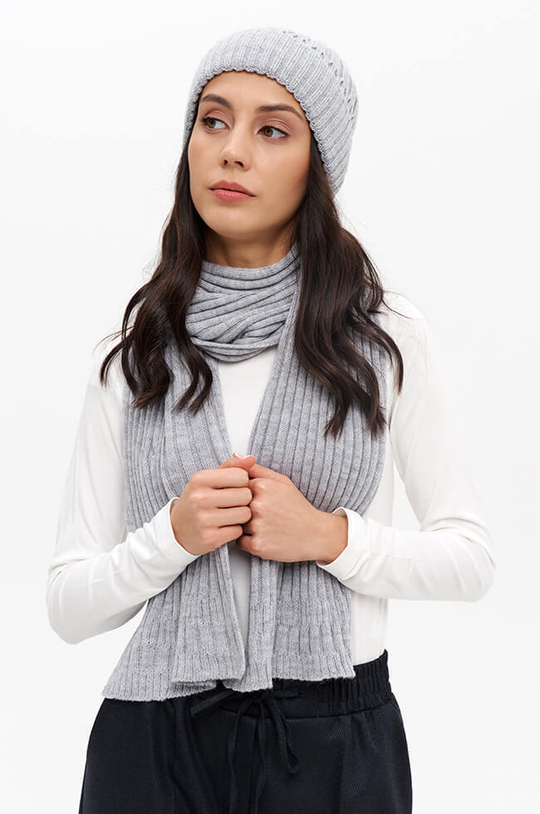 8408 Шапка женская (серый)