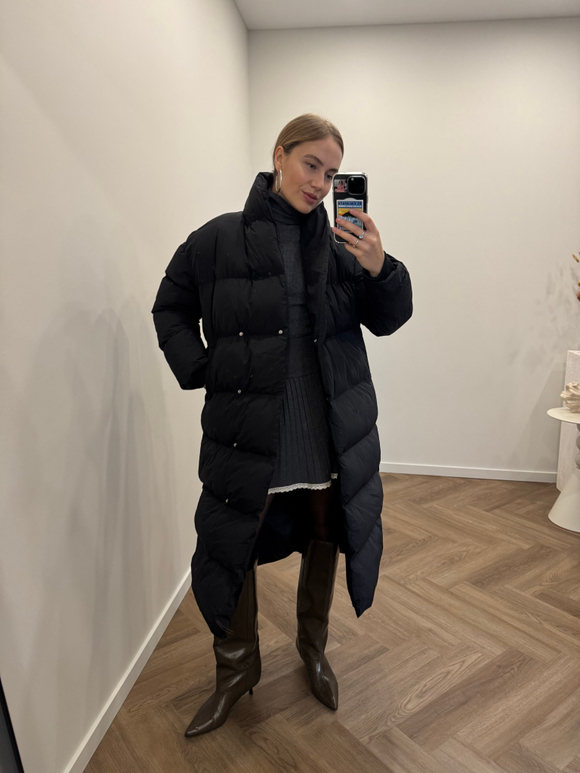 Пуховик Шерон черный