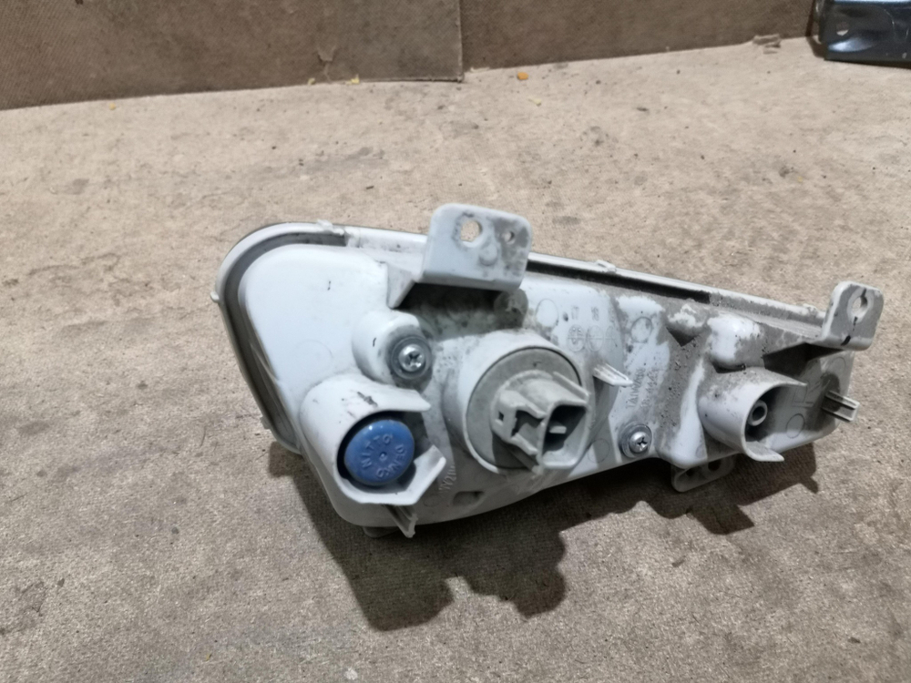 Указатель поворота правый Toyota Camry (XV55) 17-18 Б/У  8151133120