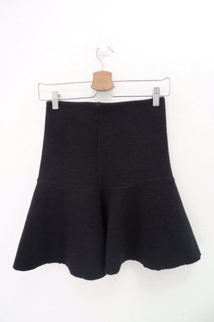 Юбка короткая STRADIVARIUS 44 размер