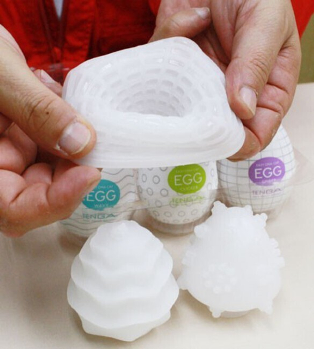 Супер эластичный мастурбатор в виде яйца SPIDER (Цвет: белый)