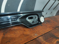 Направляющая стеклоподъемника Volkswagen Golf 6  Б/У Оригинал