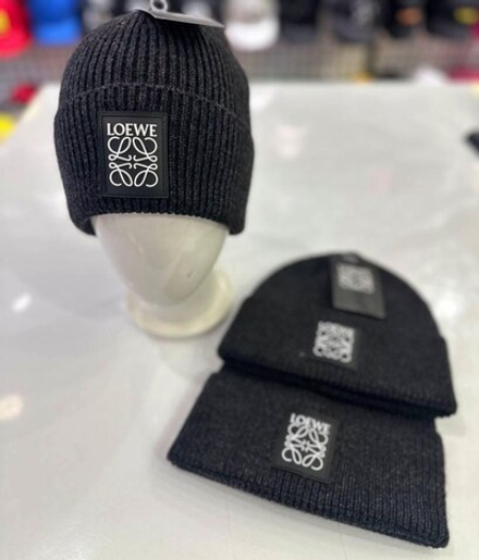 Шапка Loewe