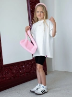 Футболка для девочки в школу