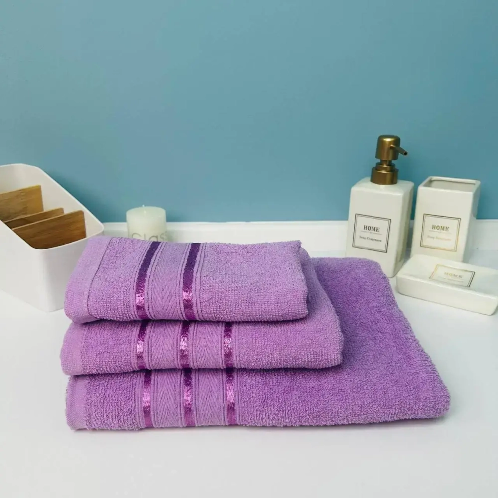 Полотенце махровое 50*80см «Comfort» цвет глициния 06-093, плотность 300гр/м2 TJ, с петелькой-подвесом