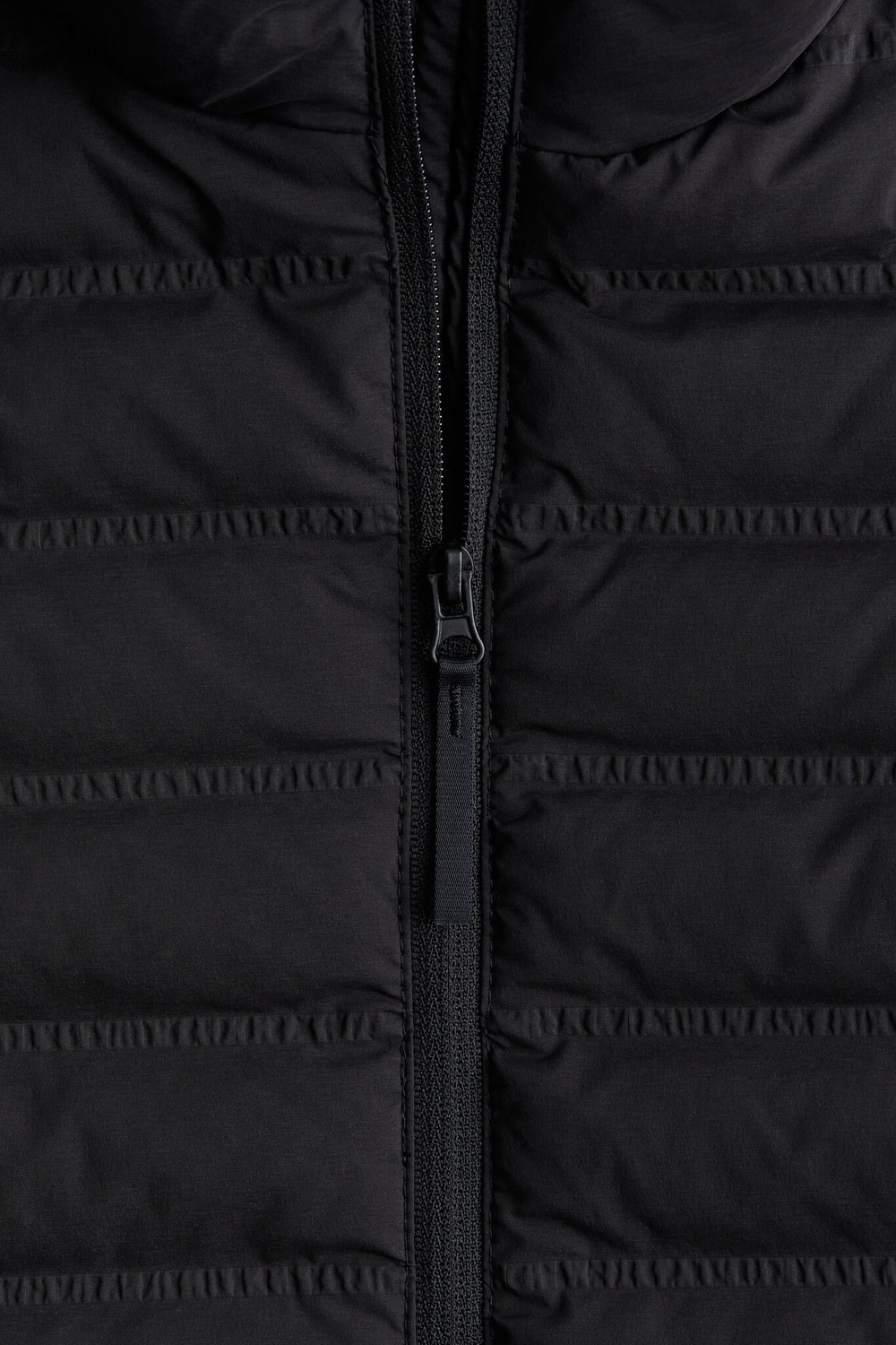 H&M Утепленная куртка ThermoMove, черный