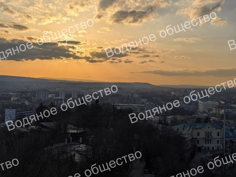 Вид на Пятигорск с горы Горячей
