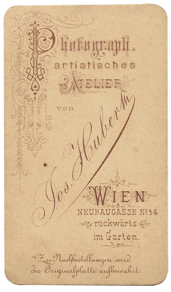 Студийные ретро-портреты. XIX в. Вена. 11х7 см.  1890 г