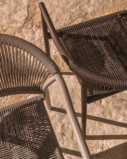 Уличный стул Livadia из алюминия цвета таупе и веревки