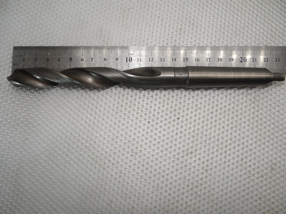 Сверло 17мм (110х220) Р18 к\х К/М2 СССР