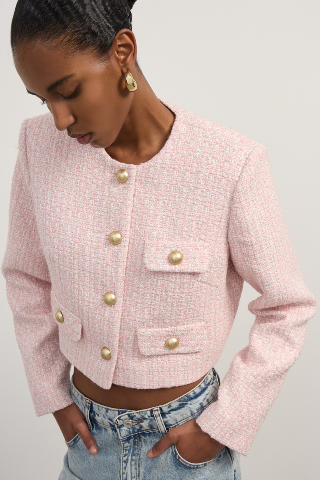 Жакет укороченный из твида с клапанами