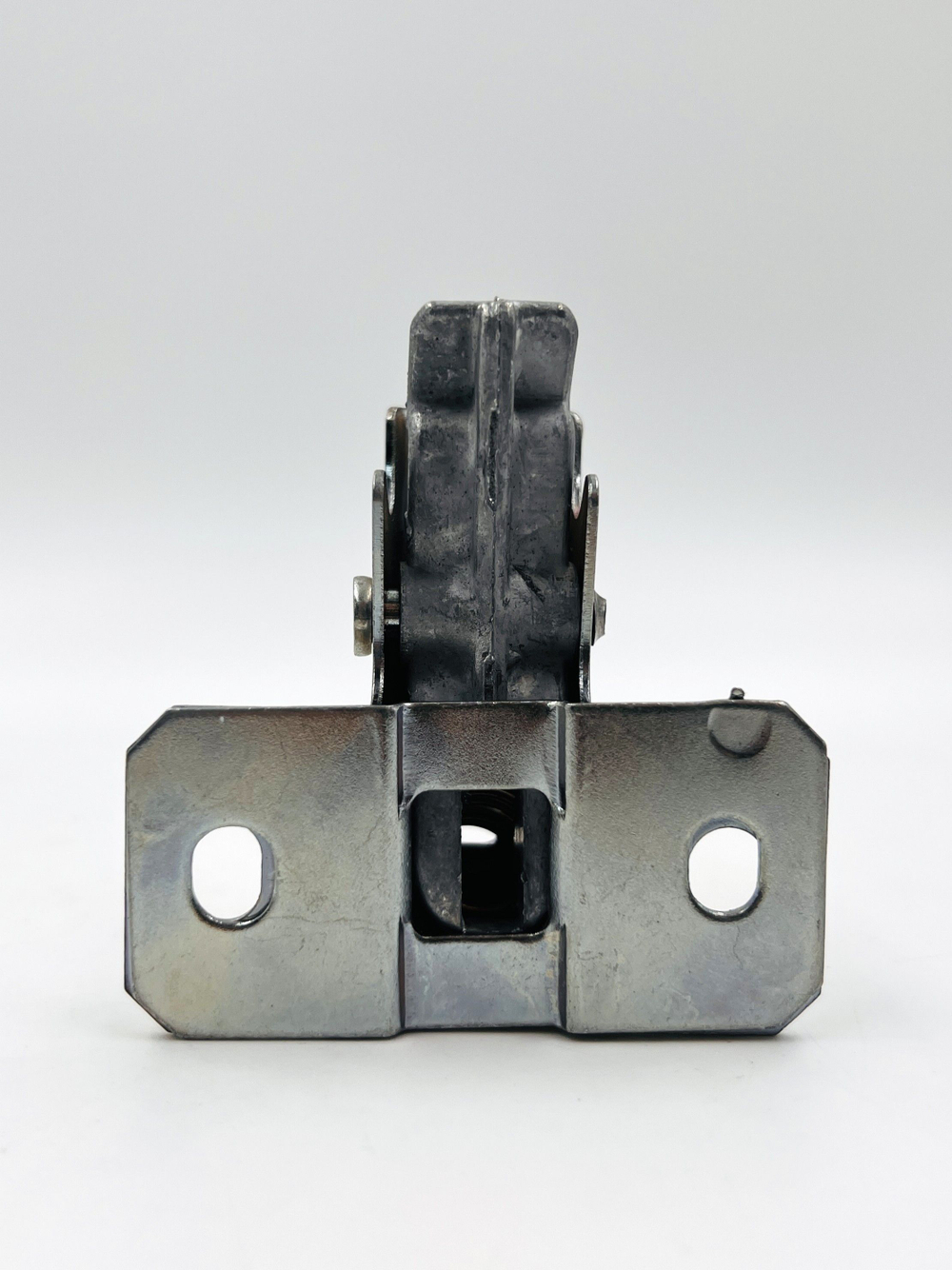 Замок багажника для ВАЗ 2106