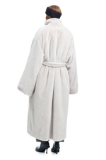 Шуба длинная с манишкой COMEBACK Gray