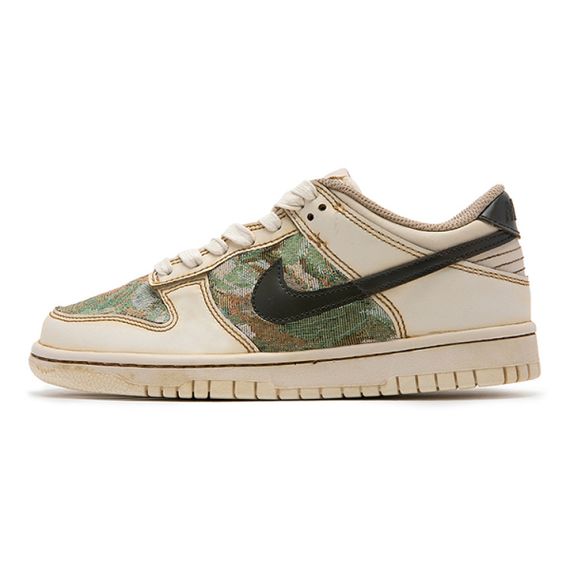 【 】【 】Nike Dunk Low