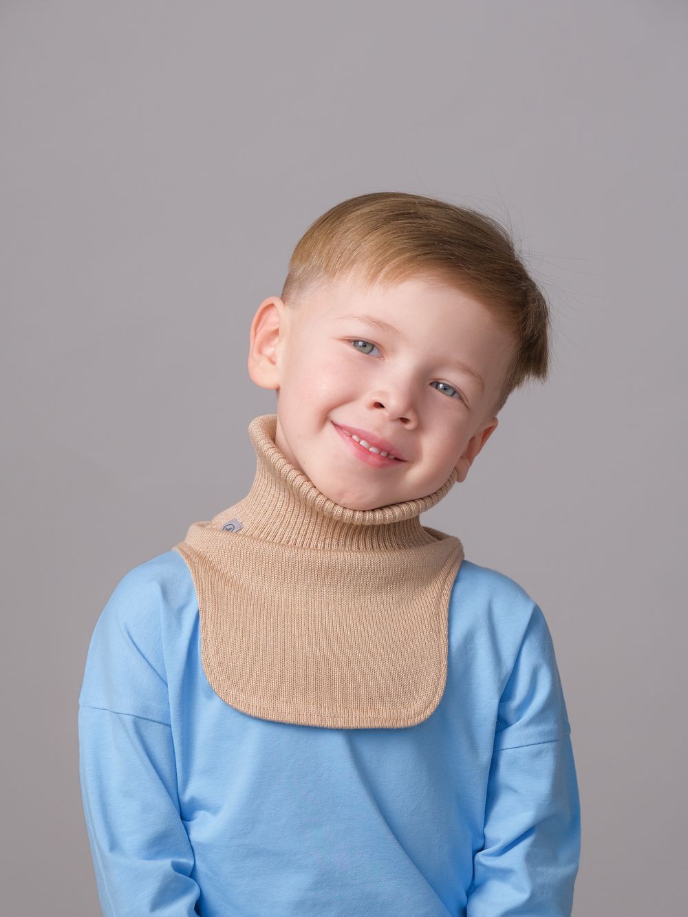 Манишка вязаная хлопковая (Какао)