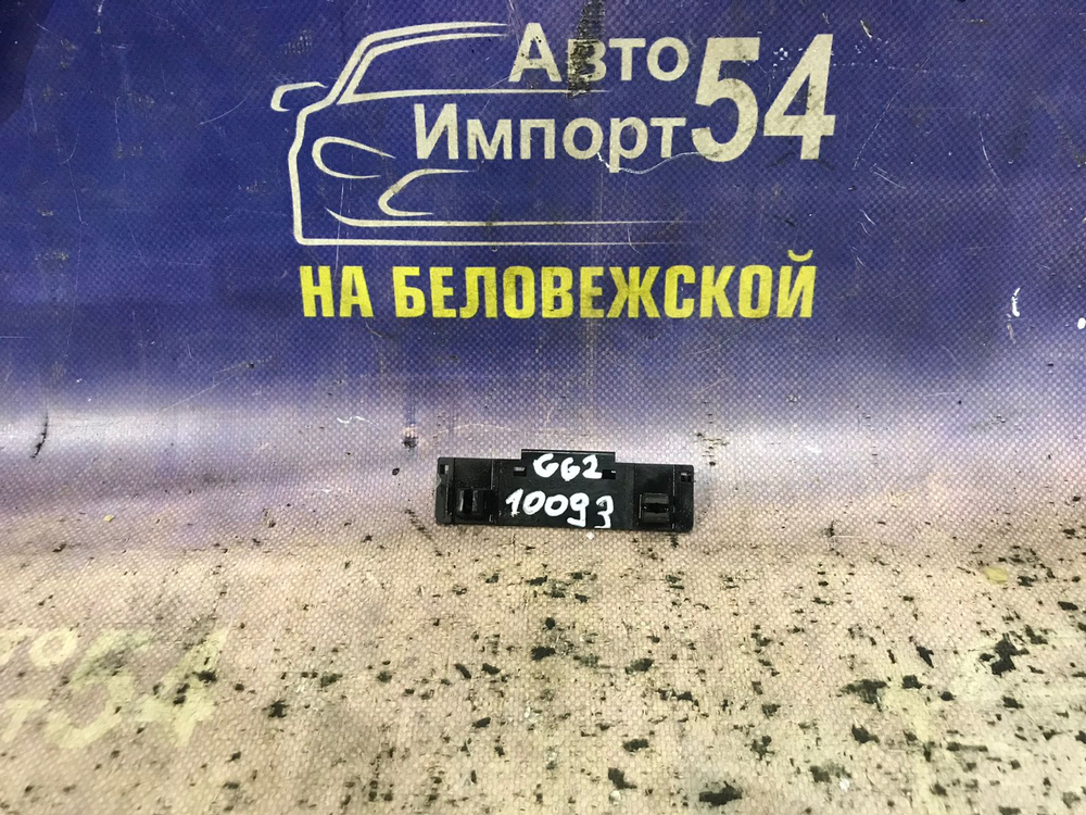 Крепление бампера переднее правое SUBARU IMPREZA 2000-2002