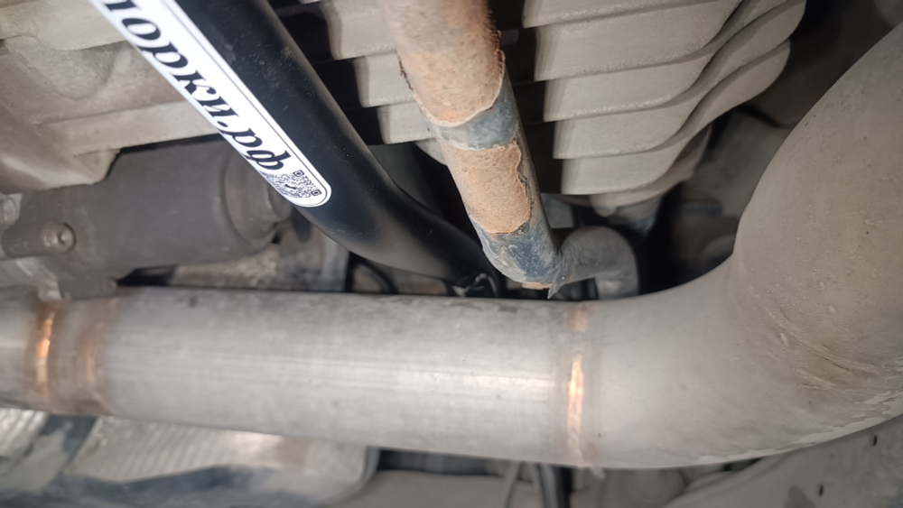 Распорка задняя нижняя Volkswagen Passat B8 с полным приводом (ПОД ЗАКАЗ)