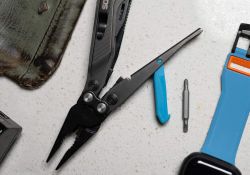 Мультитул SOG 29-55-02-41 Flash MT-Urban Gray&Cyanфотография - 5