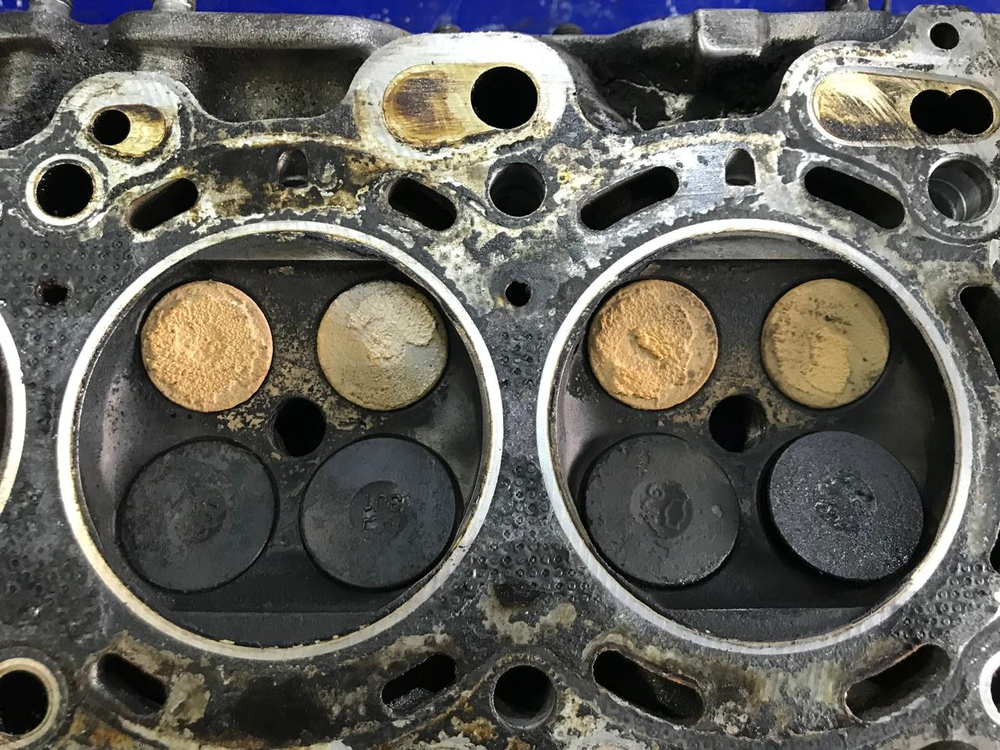 Головка блока цилиндров NISSAN PRIMERA 1997