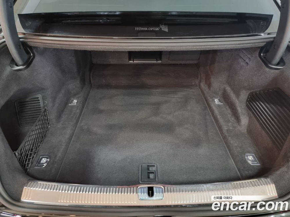 Audi A8 (D5) 60 TFSI Quattro LWB (12.2020)