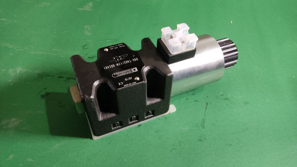 Клапан Duplomatic DS5-TA02/12V-D24K1/W7