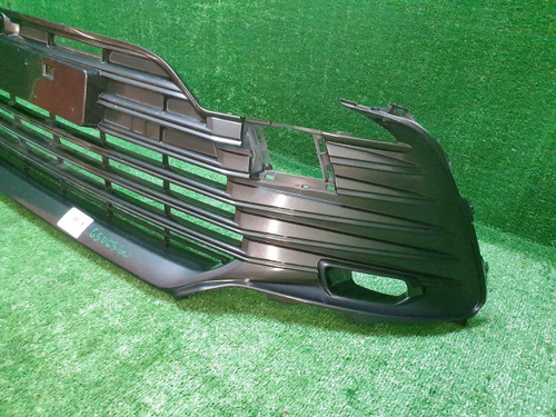 Решетка переднего бампера Toyota Camry XV70 20-нв