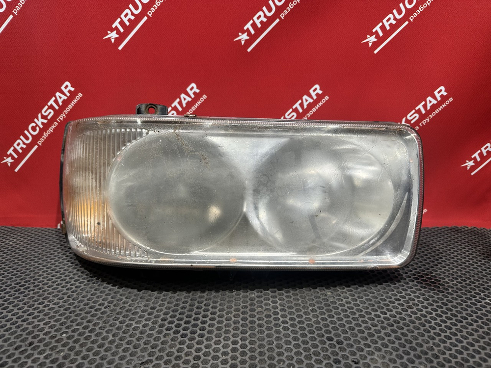 Фара передняя левая