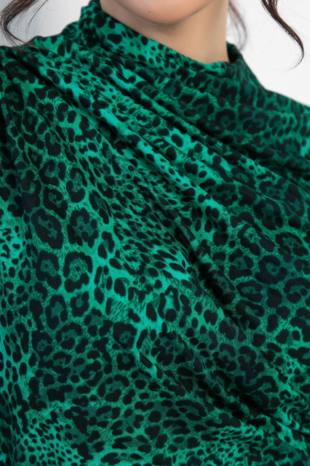 Лонгслив Тайна сердца (зеленый) Б12925-7М LT Collection