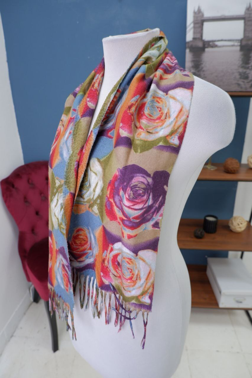 Шарф  цветочный