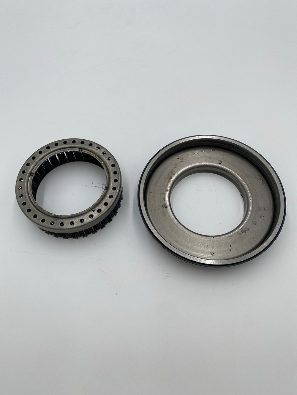 Поршень с возвратной пружиной АКПП FORD AXOD AXODE AX4S AX4N