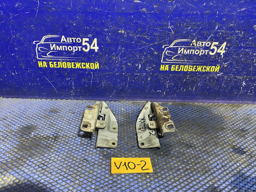 Петля капота левая NISSAN TINO 2001