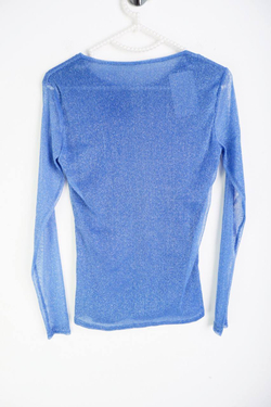 Джемпер блестящий, визуально на 42 размер