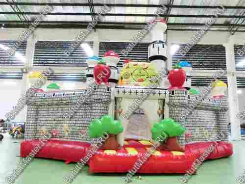 Коммерческий надувной батут "Замок"